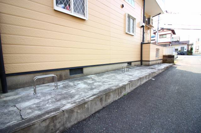 その他共有部分　駐輪場つくりました