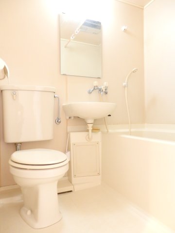 トイレ　※画像は同物件別室になります。
