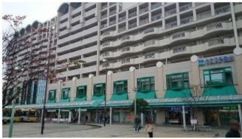 ショッピングセンター　ウエステ垂水（ショッピングセンター）まで997m