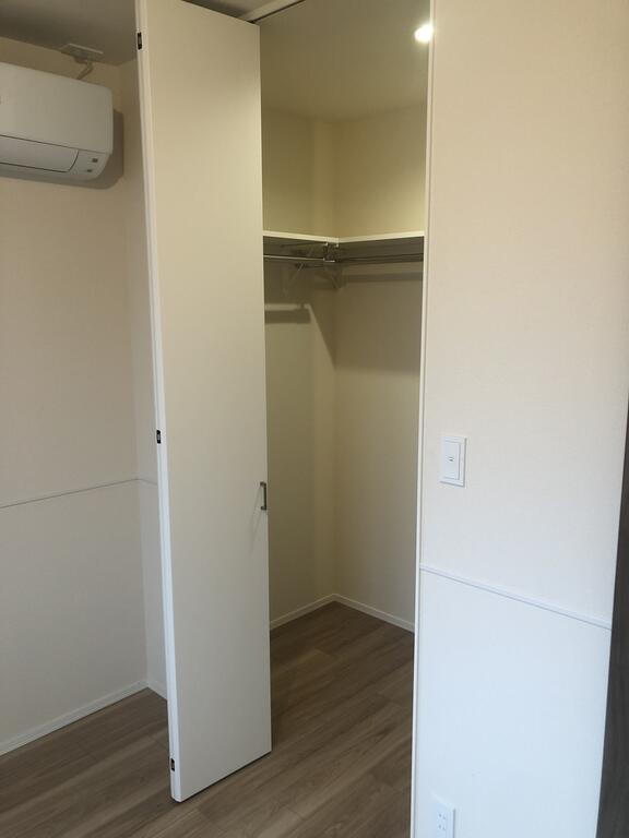 収納　※別号室の参考写真となります