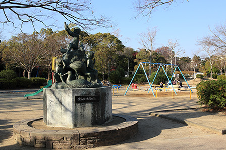 公園　高丘東公園（公園）まで450m