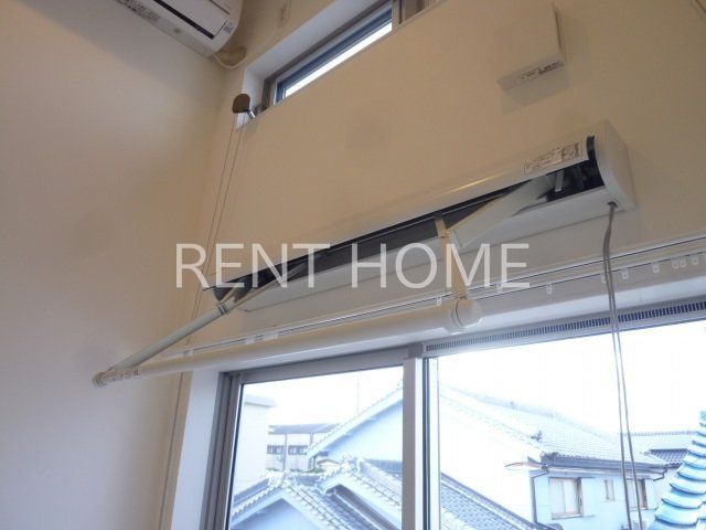 その他設備　室内物干しも付いてます