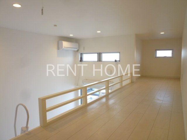 その他部屋・スペース　5.4帖のロフト付きです