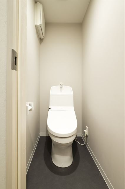 トイレ　同一仕様写真　温水洗浄便座☆