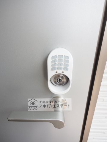 その他設備　同一仕様写真　安心のオートロック付きです☆