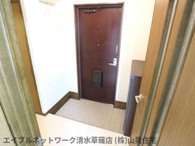 玄関　シンプルで使いやすい玄関です