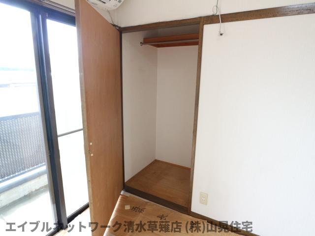 収納　ちょっとした収納スペースも充実しています