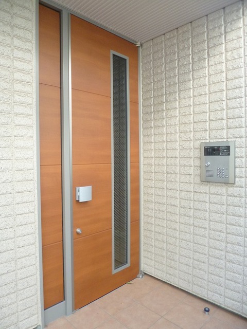 エントランス　★安心のオートロックマンションです★