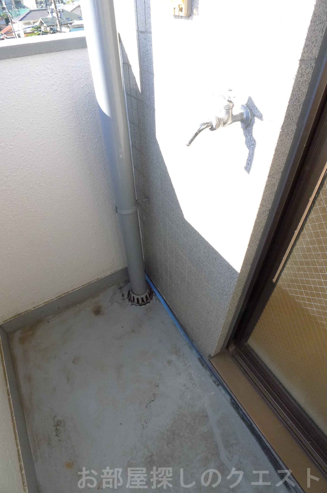 洗面設備　（写真は同タイプ）