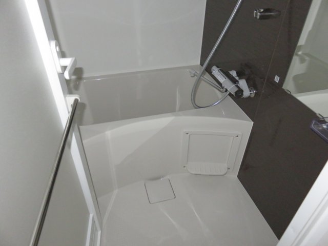 バス・シャワールーム　他のお部屋の参考写真となります。