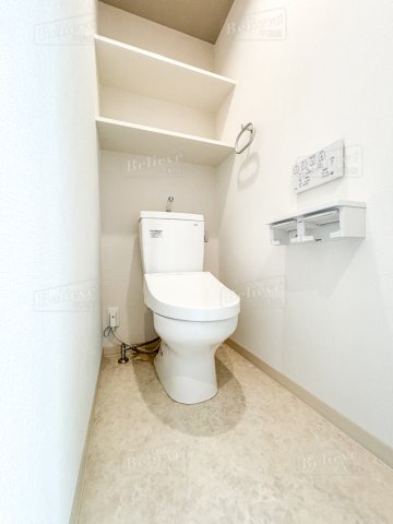 トイレ　嬉しい温水洗浄便座付き★