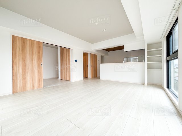 居室・リビング　広いリビングです☆