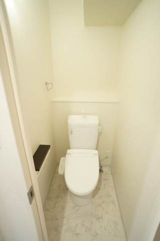 トイレ　別号室イメージ