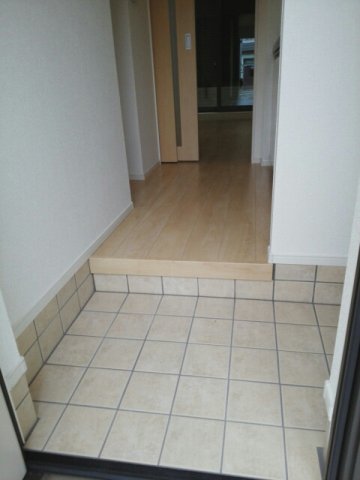 玄関　きれいな玄関です