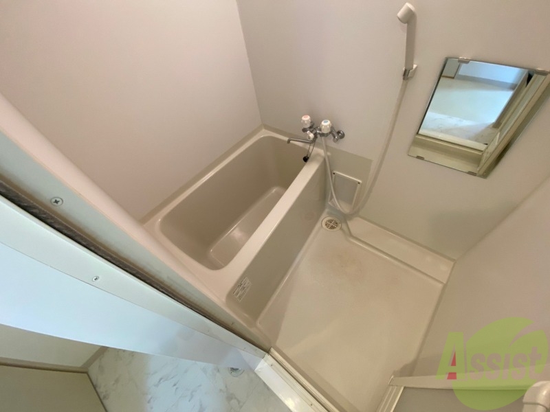 バス・シャワールーム　お風呂です。ゆっくりお風呂につかるのも体に良いですね～