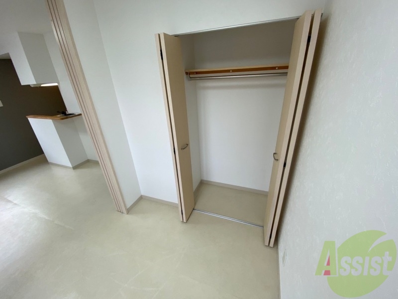 収納　洋室にはクローゼットがあるのですっきり片付きそうです。