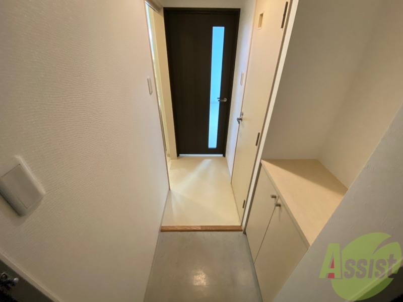 玄関　玄関です。白を基調としていて清潔感があります！