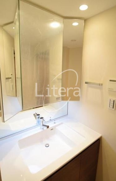 洗面設備　参考写真