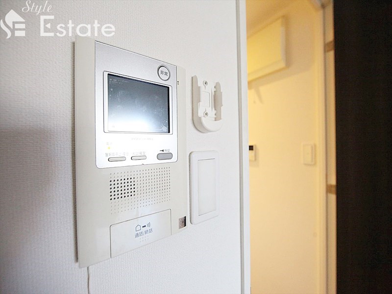セキュリティ　モニター付きインターホン