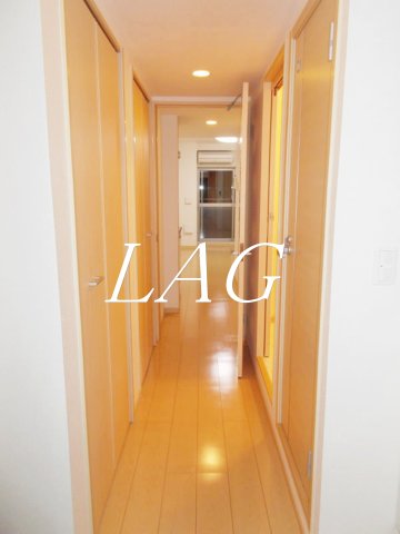 玄関　玄関です。