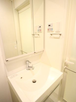 洗面設備　☆嬉しい独立洗面台☆