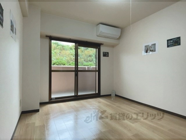 居室・リビング　洋室