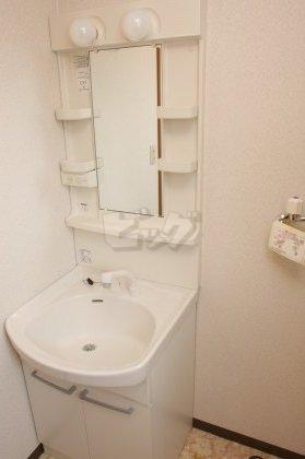 洗面設備　シャンドレはもはや必須アイテムですね♪