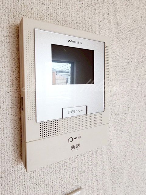 セキュリティ　モニター付きインターホン♪