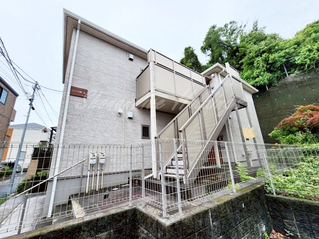 建物外観　落ち着いた外観♪