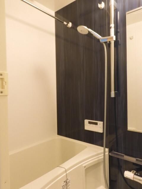 バス・シャワールーム　■浴室暖房乾燥機能付きバス♪