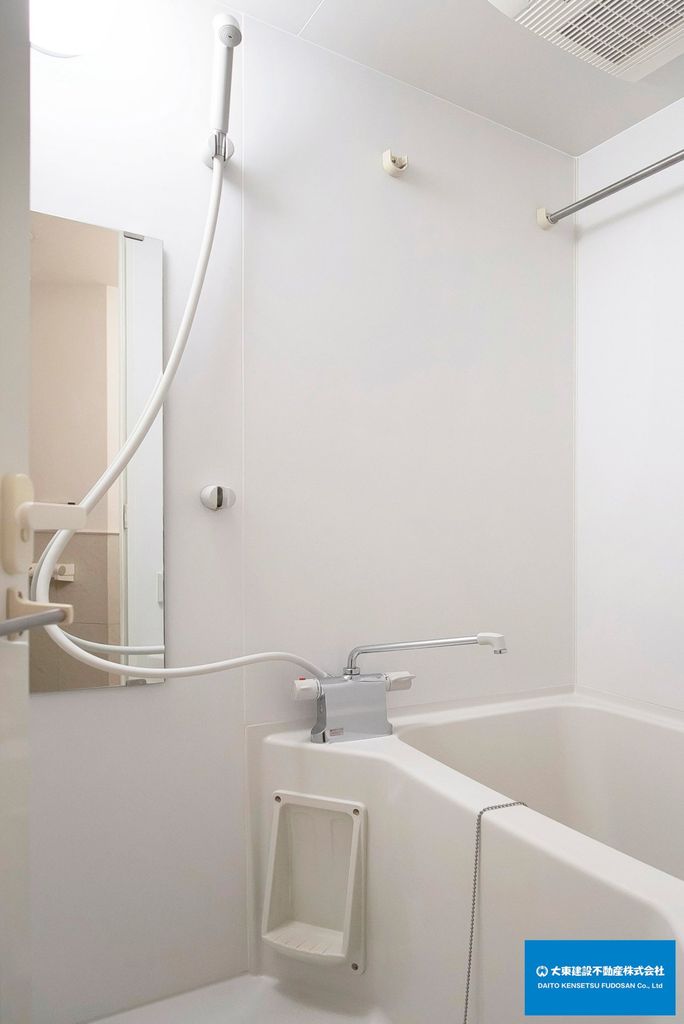 バス・シャワールーム　バス