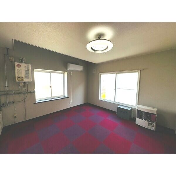 居室・リビング　ゆったり過ごせるリビングです