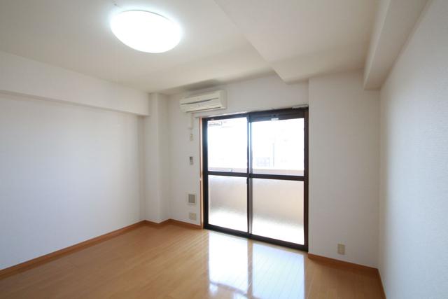 居室・リビング　居室