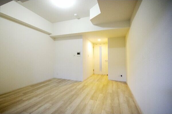 居室・リビング　※写真は同じマンションの違う部屋のものになります。