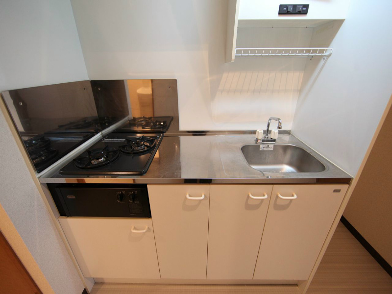 キッチン　システムキッチン（ガス2口コンロ付）