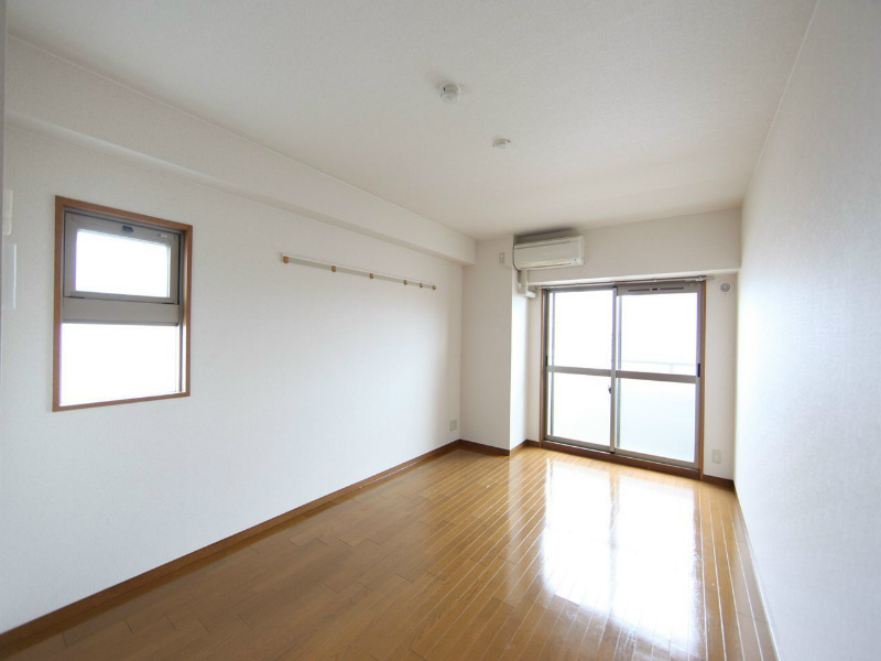 その他部屋・スペース　洋室10帖　エアコン完備