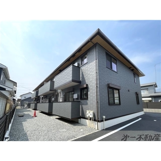 エントランス　建物外観