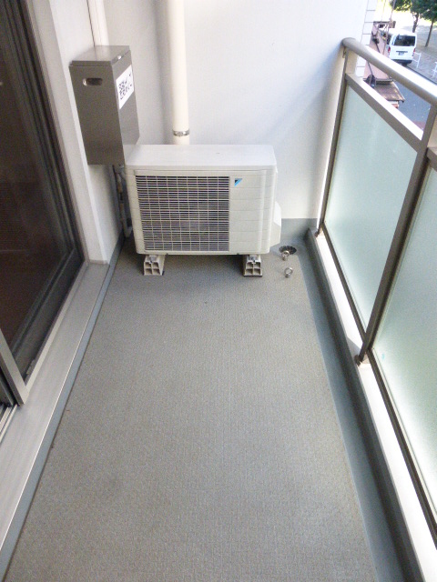 バルコニー　バルコニー