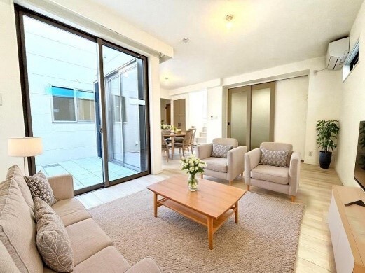 居室・リビング　同一タイプ※設備除く