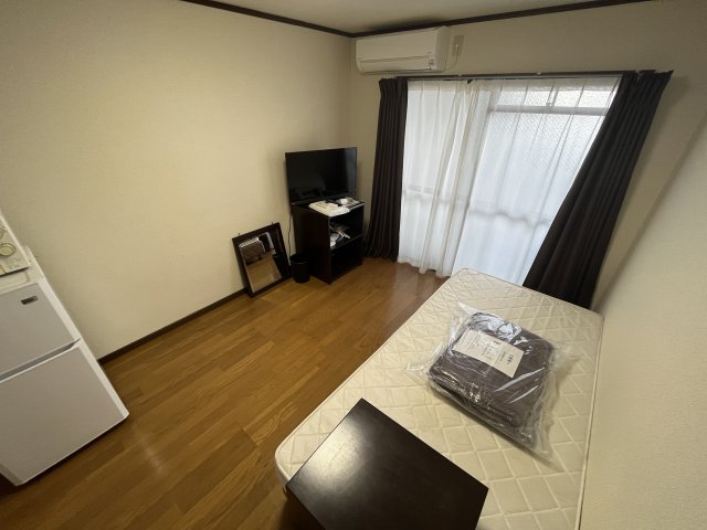 居室・リビング　家具家電付きのお部屋です！