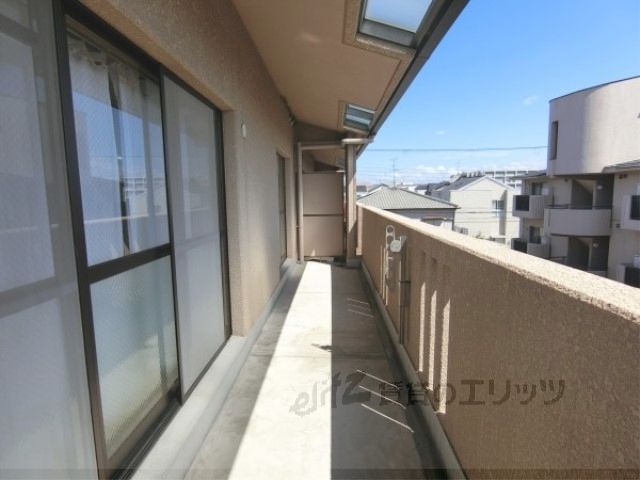 バルコニー　ベランダ