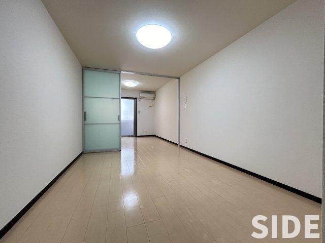 居室・リビング　※同シリーズ参考画像