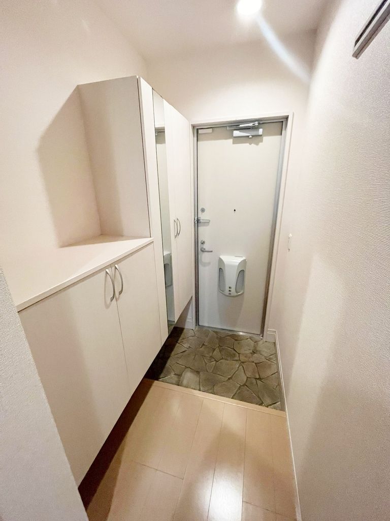 玄関　★茅ヶ崎駅・海岸まで平坦アクセス★