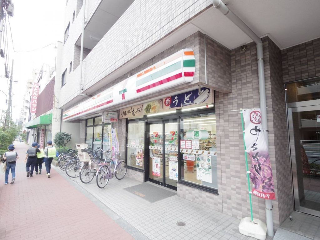 コンビニ　セブンイレブン　荒川店(荒川3丁目）（コンビニ）まで1m