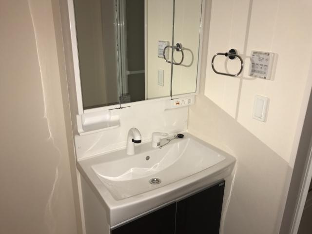 洗面設備　洗髪洗面化粧台