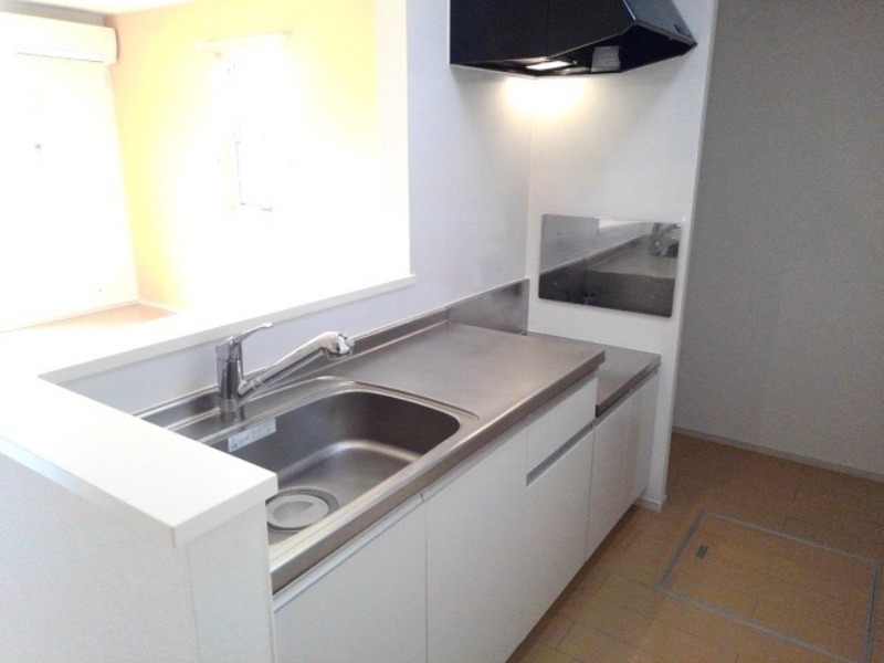 キッチン　図面と現状に相違がある場合には現状を優先