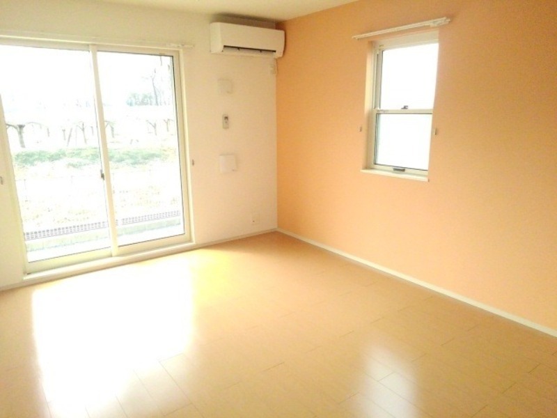 居室・リビング　図面と現状に相違がある場合には現状を優先