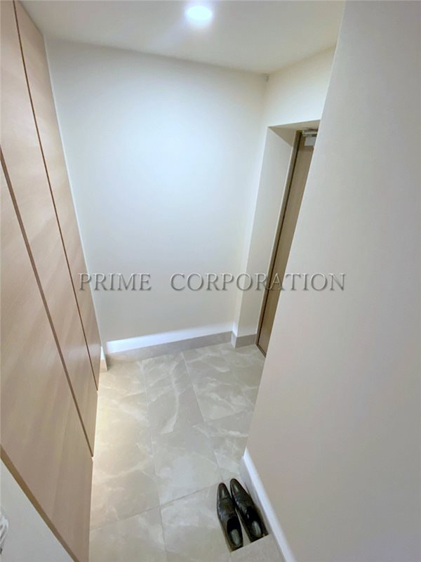 玄関　※参考写真※