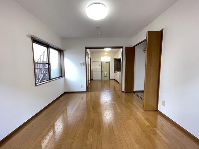 居室・リビング　※他のお部屋の写真です