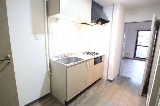 キッチン　※別部屋の写真です